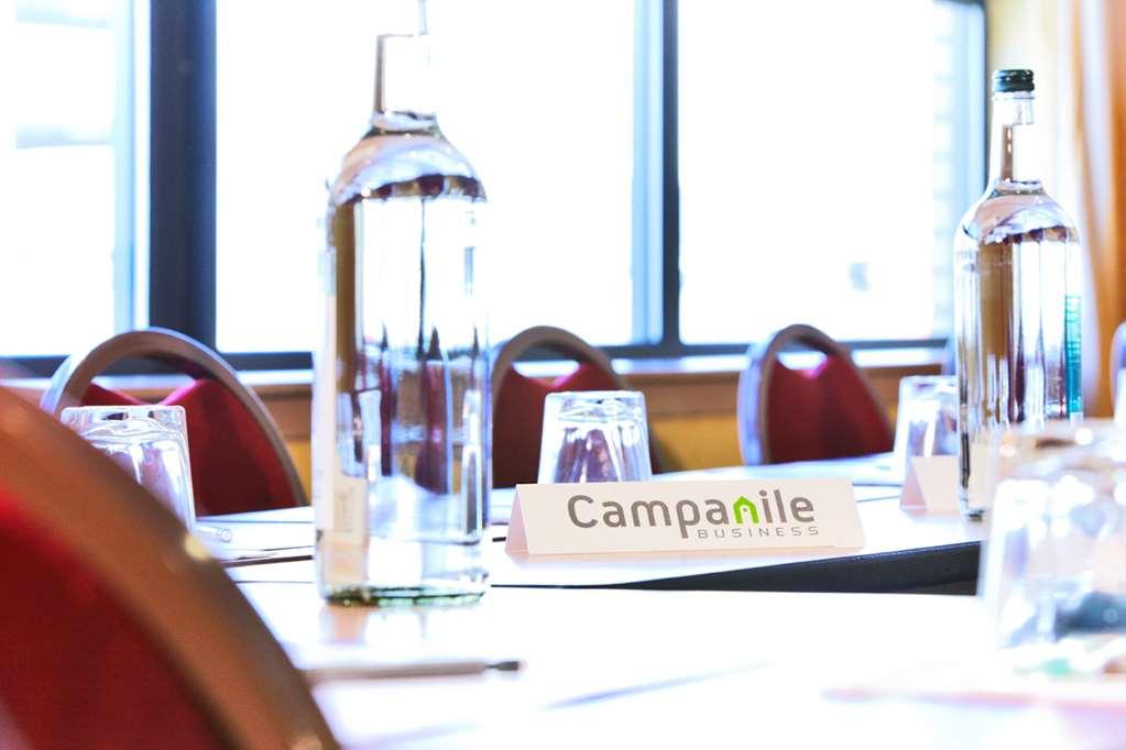Campanile Hotel & Restaurant Леуварден Зручності фото